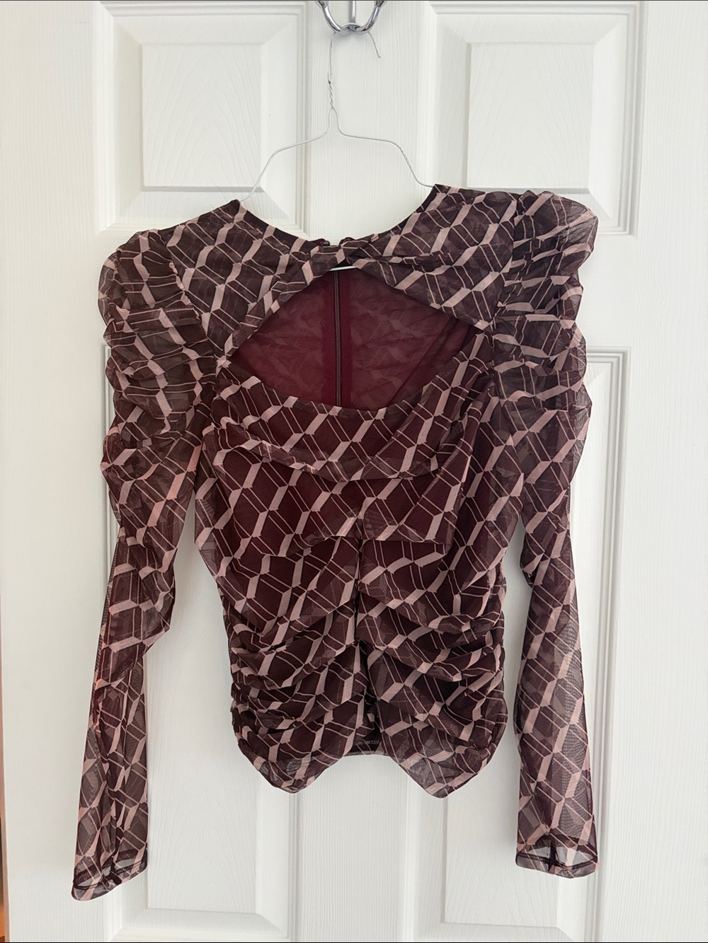 ASTR the Label Geometric Ruched Long-Sleeve Top - Mauve Brown
